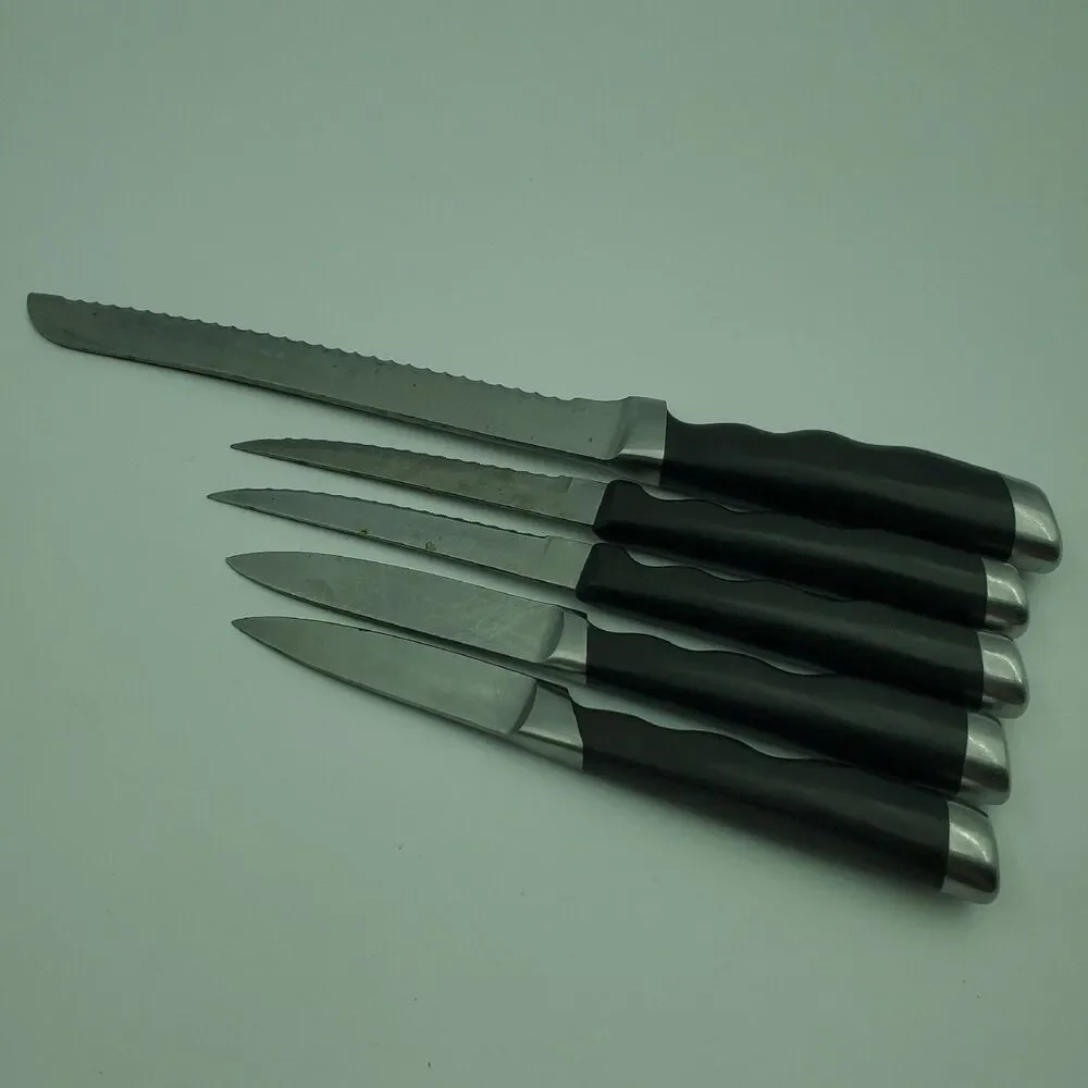 Set of 5 Copco Chefs Knives Bread, Steak x2, Utility x2 READ. Small Rust Spots